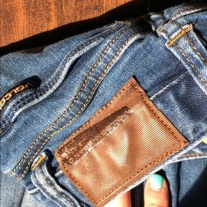 Volcom EUC jeans size 4